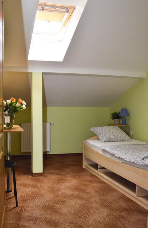 Mediterrán Vendégház Kecskemét Exterior foto
