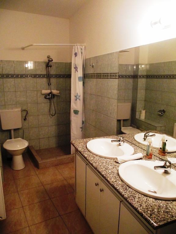 Mediterrán Vendégház Kecskemét Habitación foto